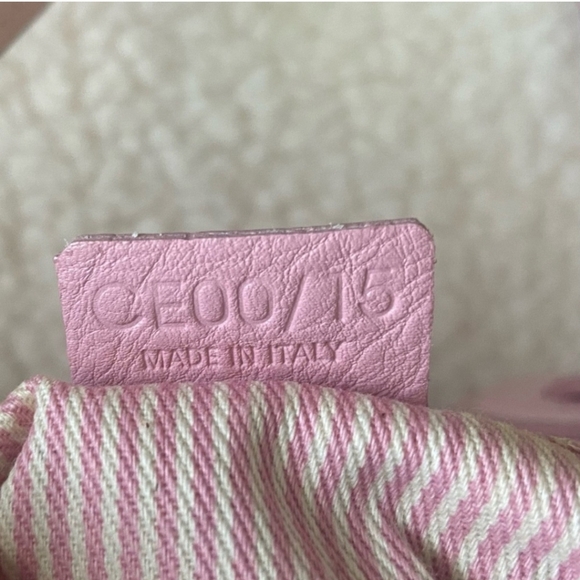 RARE CELINE TOTE IN LIGHT BLUSH - Picture 2 of 11